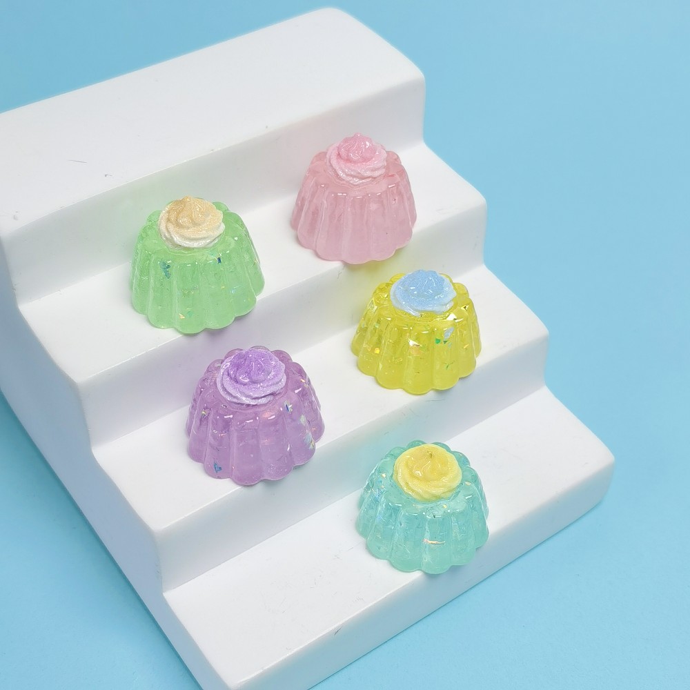 ミニチュアスパンコールクリームゼリーケーキ樹脂オーナメントD - Baby Food Jelly のレビューと価格