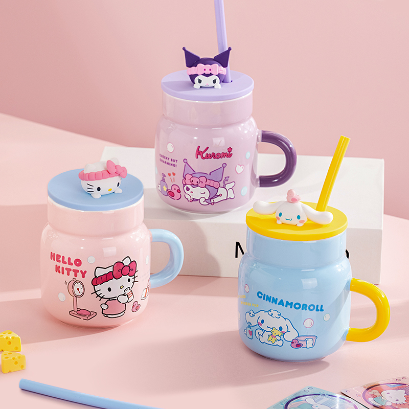 サンリオ 450ml セラミックマグ ハローキティ クロミ  - Training Cup Straw のレビューと価格