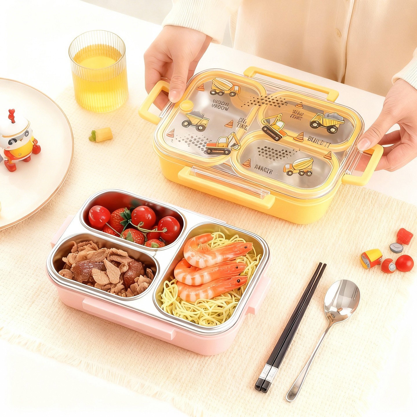 大容量漫画柄子供用ランチボックス、ハンドル付き、持ち運び可能 - Baby Food Container のレビューと価格
